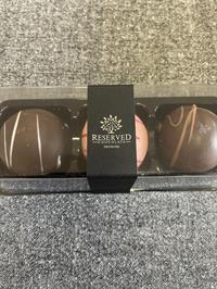 Trøffelkugler/Romkugler 3 stk. i æske fra Reserved Chocolate 170 g